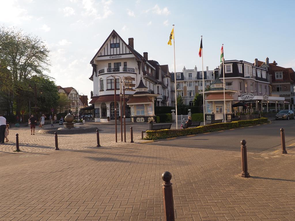 Appartement Sur La Digue - De Haan - Le Coq - Silver Beach D2 Esterno foto