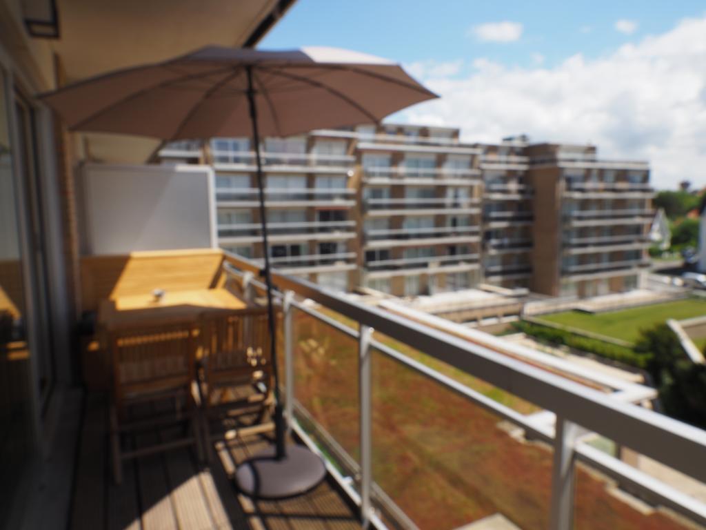 Appartement Sur La Digue - De Haan - Le Coq - Silver Beach D2 Esterno foto
