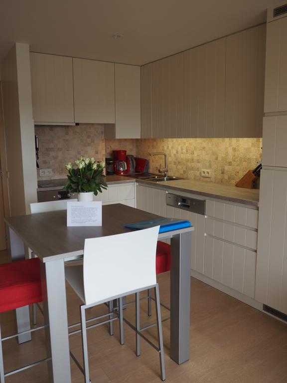 Appartement Sur La Digue - De Haan - Le Coq - Silver Beach D2 Esterno foto